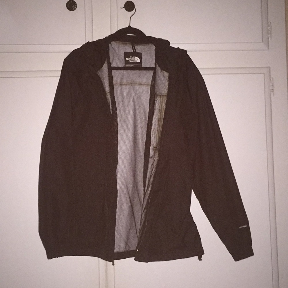 The North Face Windbreaker - Picture 3 of 5